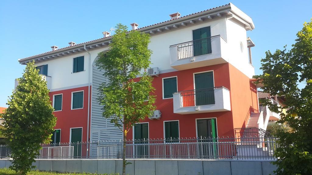 La Casa di Giò Caorle Exterior foto